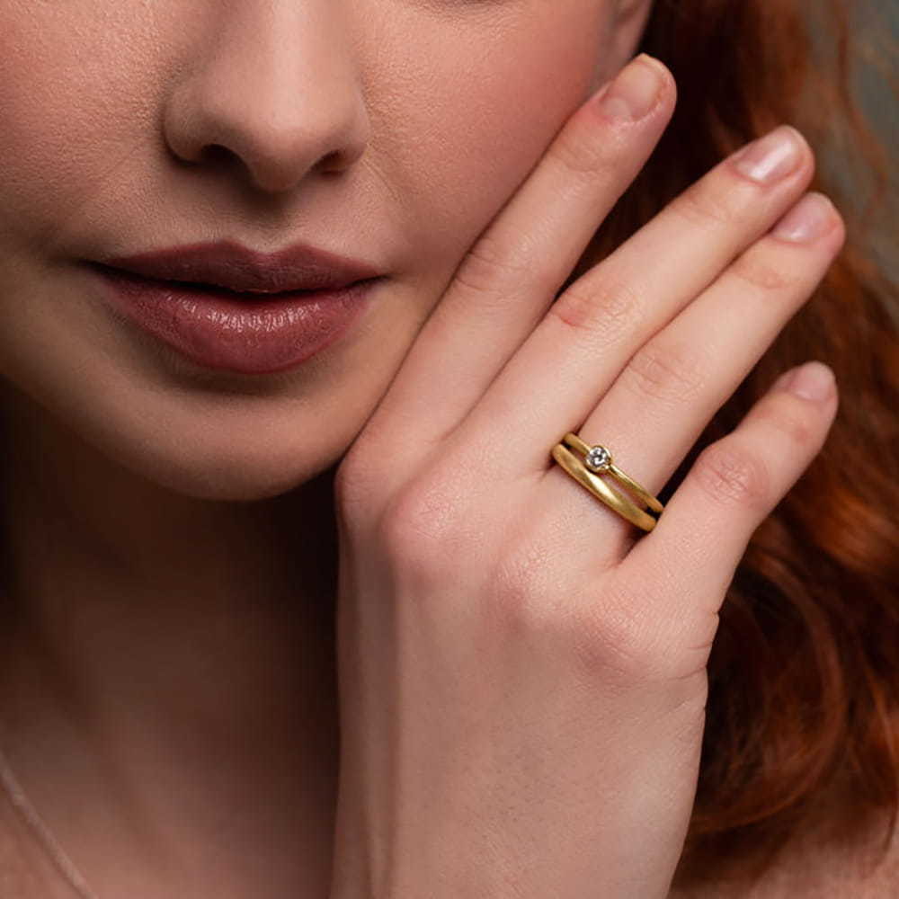 Gold Diamond Eclipse Ring Model02